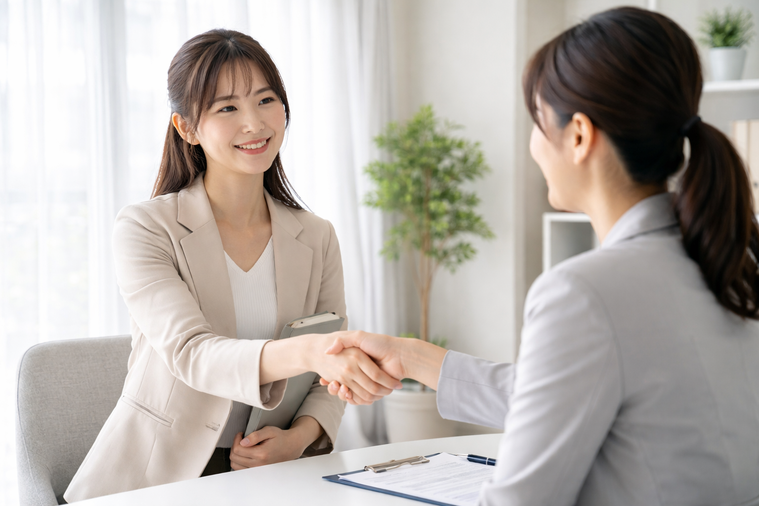 転職エージェント・転職活動のアイキャッチ画像